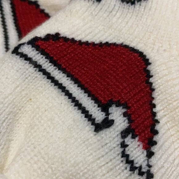 Prestige Edge Women’s Christmas ‘Santa Hat’ Non-Slip Sherpa Socks - Picture 4 of 16